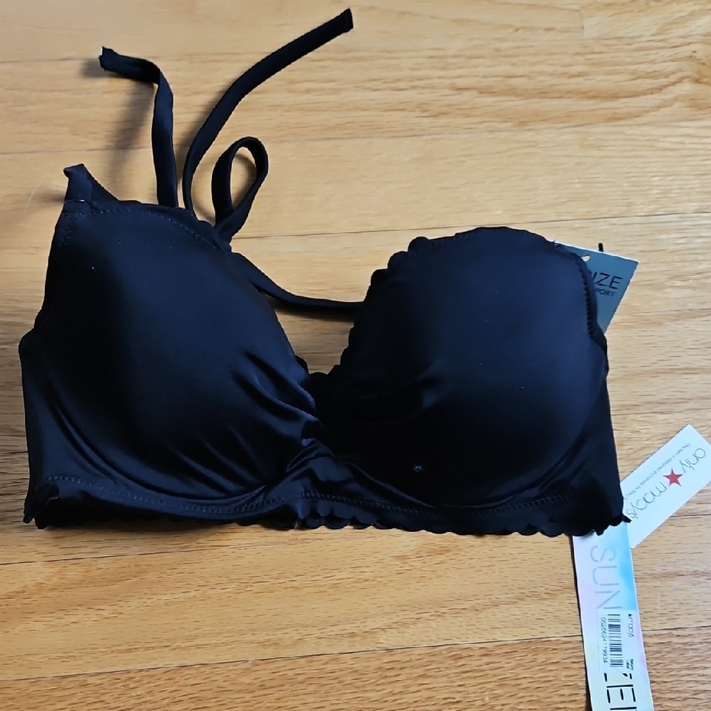 Black Women's Bikini Top